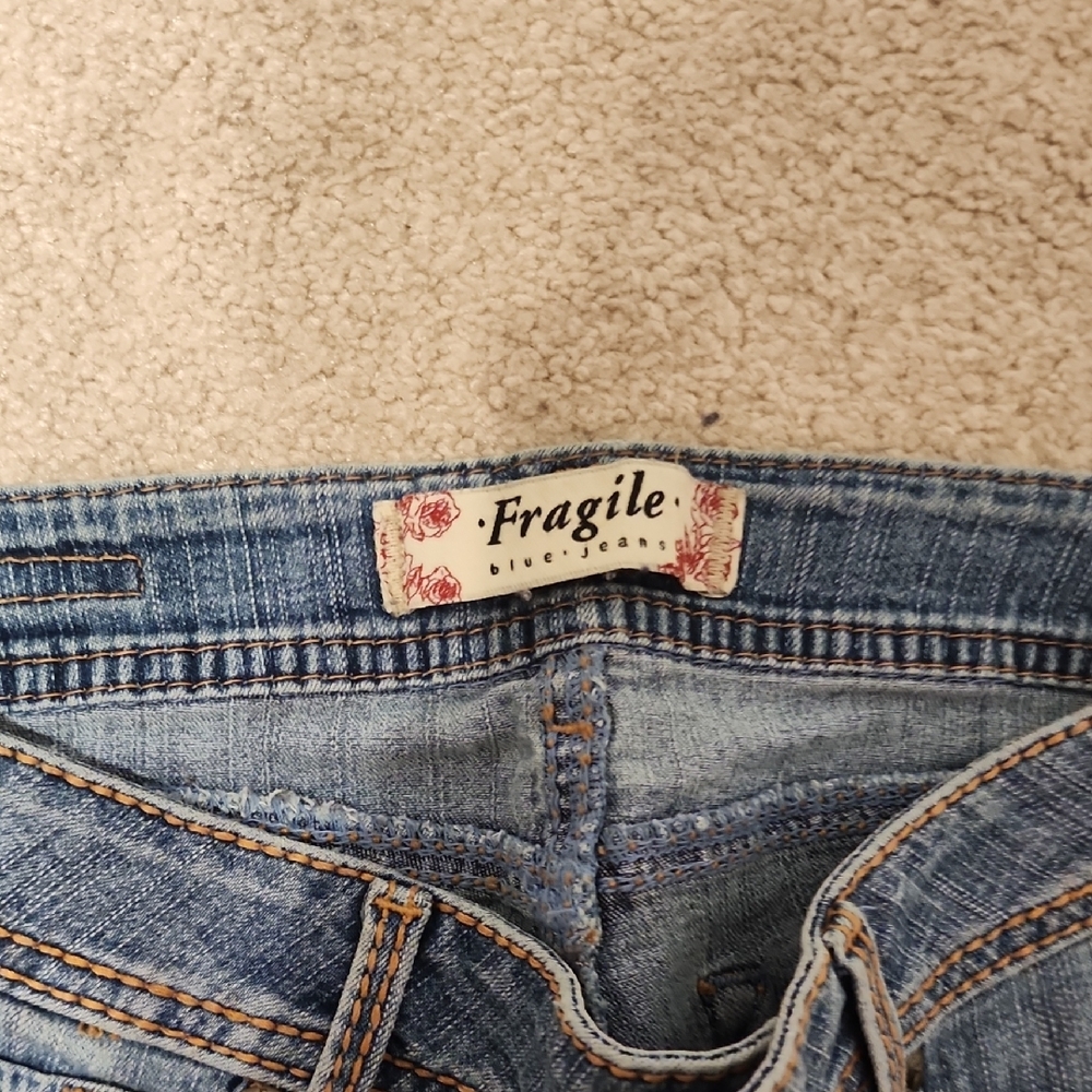 Classic Denim Women's Skinny Jeans - Picture 2 of 3